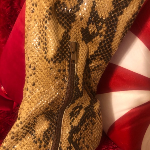 Holiday price drop Like New Carlos Santana Snakeskin print knee high boot - Picture 5 of 6